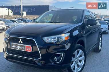 Позашляховик / Кросовер Mitsubishi Outlander Sport 2015 в Львові