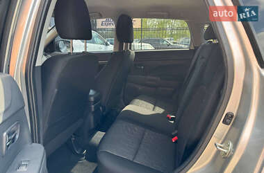 Внедорожник / Кроссовер Mitsubishi Outlander Sport 2022 в 