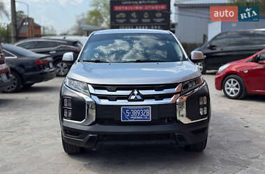 Внедорожник / Кроссовер Mitsubishi Outlander Sport 2022 в 
