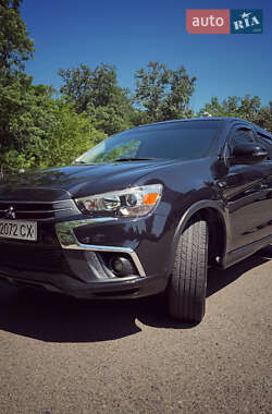 Внедорожник / Кроссовер Mitsubishi Outlander Sport 2017 в Одессе