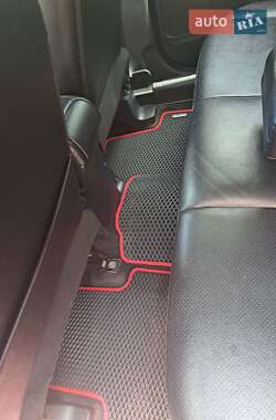 Позашляховик / Кросовер Mitsubishi Outlander Sport 2016 в 