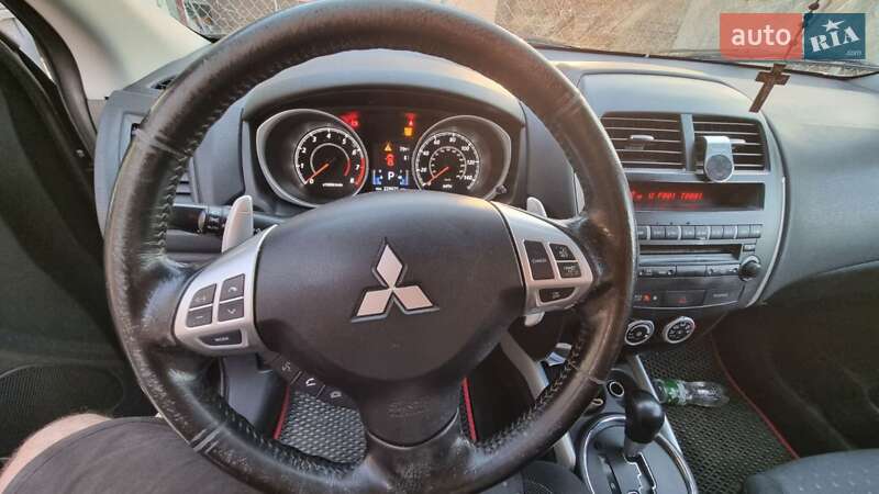 Внедорожник / Кроссовер Mitsubishi Outlander Sport 2011 в Николаеве фото 5 Внедорожник / Кроссовер Mitsubishi Outlander Sport 2011 в Николаеве