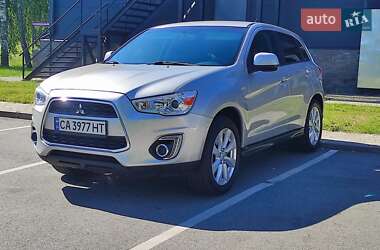 Внедорожник / Кроссовер Mitsubishi Outlander Sport 2014 в Чернигове
