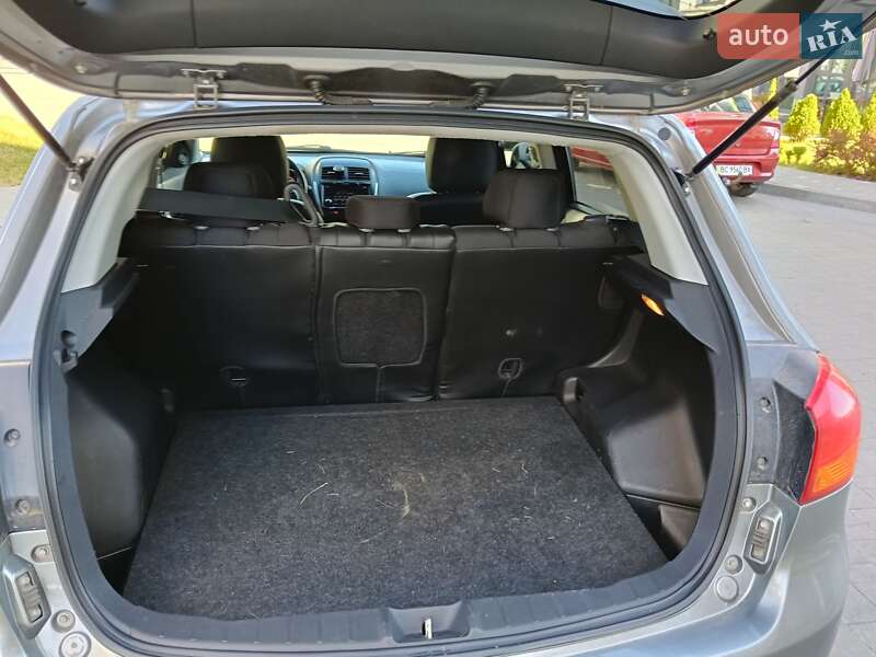 Внедорожник / Кроссовер Mitsubishi Outlander Sport 2013 в Львове фото 6 Внедорожник / Кроссовер Mitsubishi Outlander Sport 2013 в Львове