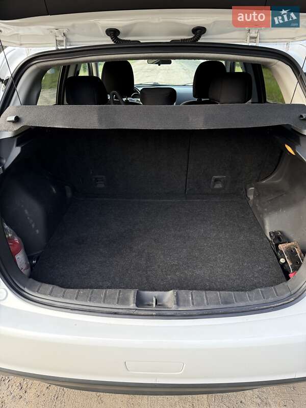 Позашляховик / Кросовер Mitsubishi Outlander Sport 2014 в Рівному