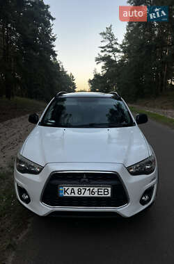 Внедорожник / Кроссовер Mitsubishi Outlander Sport 2013 в Борисполе