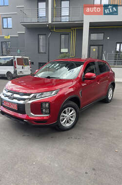Внедорожник / Кроссовер Mitsubishi Outlander Sport 2021 в Фастове