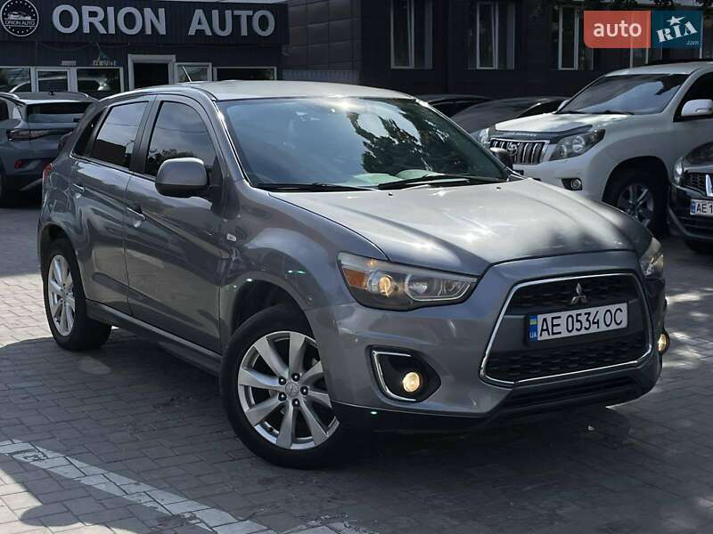 Mitsubishi Outlander Sport 2015