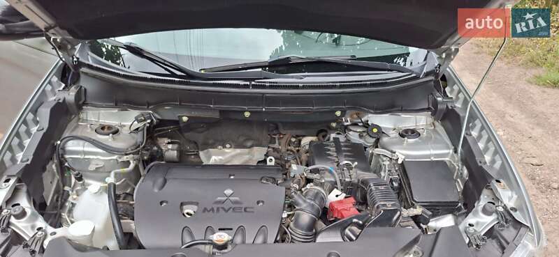 Внедорожник / Кроссовер Mitsubishi Outlander Sport 2018 в Черкассах фото 7 Внедорожник / Кроссовер Mitsubishi Outlander Sport 2018 в Черкассах