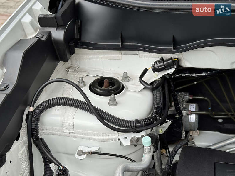 Позашляховик / Кросовер Mitsubishi Outlander Sport 2013 в Смілі