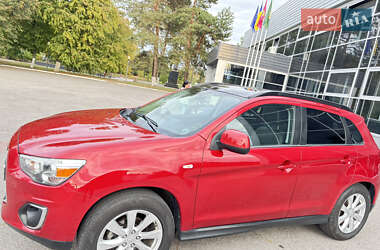 Внедорожник / Кроссовер Mitsubishi Outlander Sport 2014 в Харькове