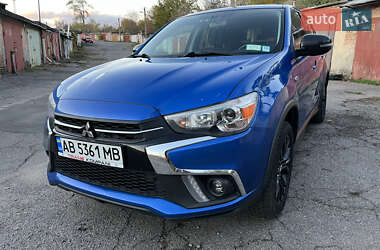 Позашляховик / Кросовер Mitsubishi Outlander Sport 2018 в Вінниці