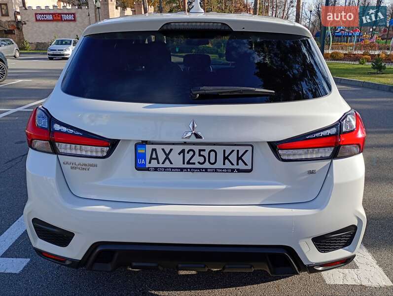 Внедорожник / Кроссовер Mitsubishi Outlander Sport 2020 в Харькове