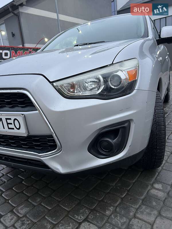 Внедорожник / Кроссовер Mitsubishi Outlander Sport 2014 в Ивано-Франковске
