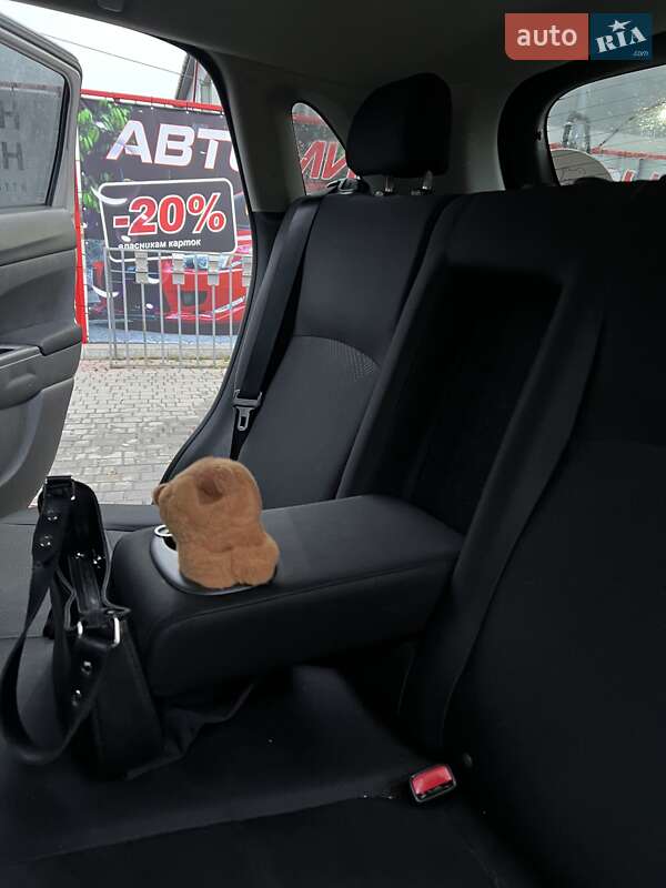 Внедорожник / Кроссовер Mitsubishi Outlander Sport 2014 в Ивано-Франковске