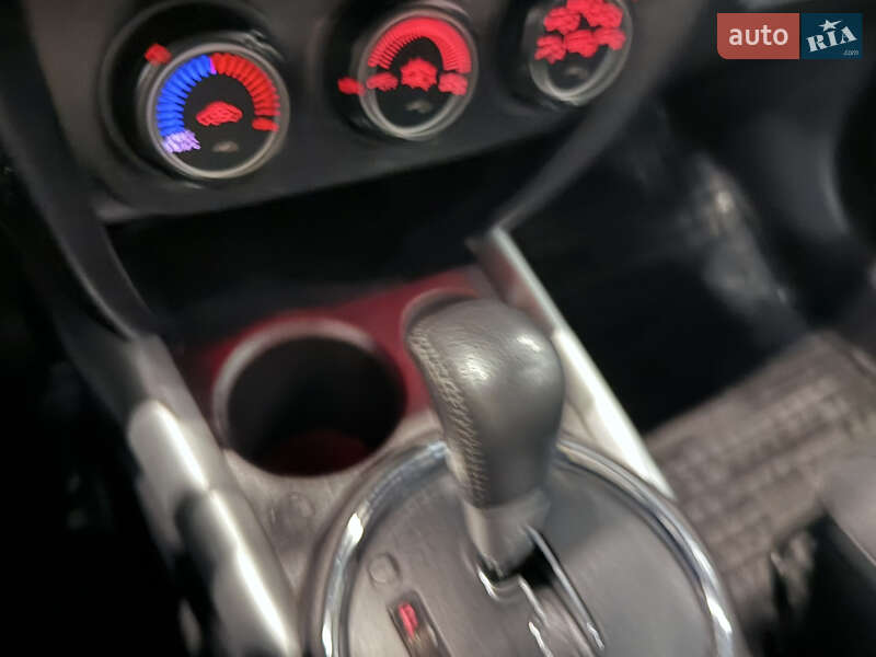 Внедорожник / Кроссовер Mitsubishi Outlander Sport 2014 в Одессе