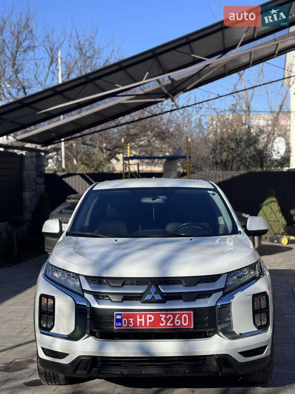 Mitsubishi Outlander Sport 2019