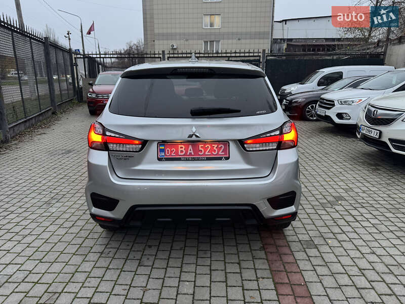 Внедорожник / Кроссовер Mitsubishi Outlander Sport 2023 в Запорожье