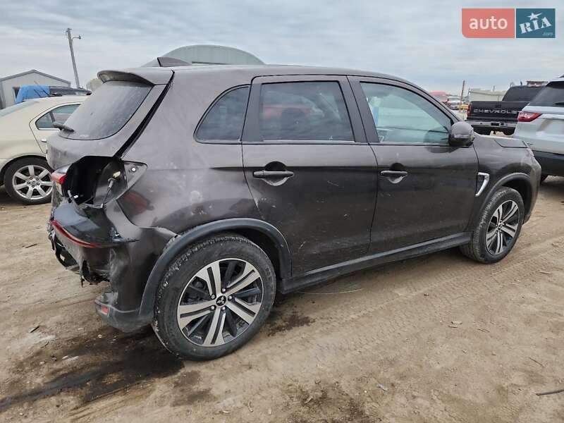 Внедорожник / Кроссовер Mitsubishi Outlander Sport 2023 в Киеве фото 6 Внедорожник / Кроссовер Mitsubishi Outlander Sport 2023 в Киеве
