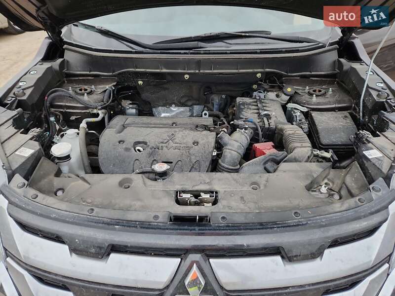Внедорожник / Кроссовер Mitsubishi Outlander Sport 2023 в Киеве фото 11 Внедорожник / Кроссовер Mitsubishi Outlander Sport 2023 в Киеве