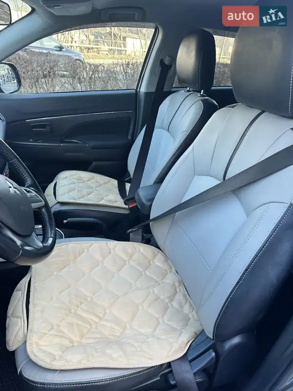 Mitsubishi Outlander Sport 2013 VIN 4A4AP3AU4EE015087 фото оголошення 9 з 47