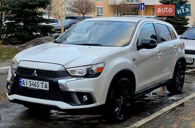 Позашляховик / Кросовер Mitsubishi Outlander Sport 2019 в Києві