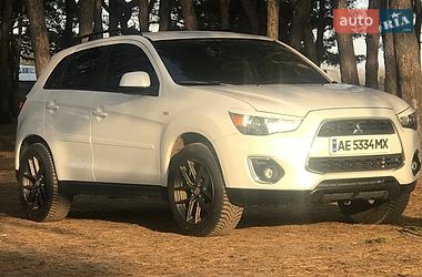 Внедорожник / Кроссовер Mitsubishi Outlander Sport 2014 в Днепре