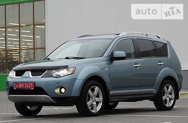 Внедорожник / Кроссовер Mitsubishi Outlander XL 2010 в Одессе