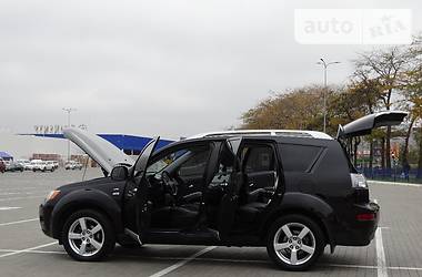 Внедорожник / Кроссовер Mitsubishi Outlander XL 2008 в Одессе