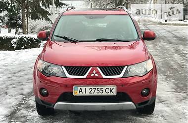 Внедорожник / Кроссовер Mitsubishi Outlander XL 2008 в Житомире