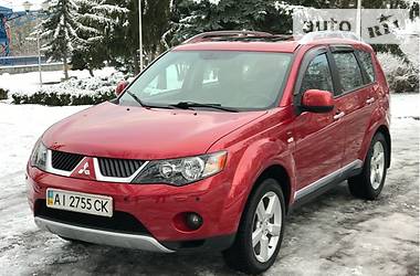 Позашляховик / Кросовер Mitsubishi Outlander XL 2008 в Житомирі