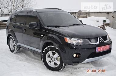 Внедорожник / Кроссовер Mitsubishi Outlander XL 2009 в Ивано-Франковске