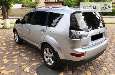 Внедорожник / Кроссовер Mitsubishi Outlander XL 2007 в Виннице