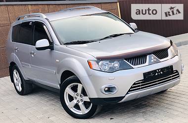 Внедорожник / Кроссовер Mitsubishi Outlander XL 2009 в Одессе