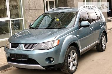 Позашляховик / Кросовер Mitsubishi Outlander XL 2008 в 