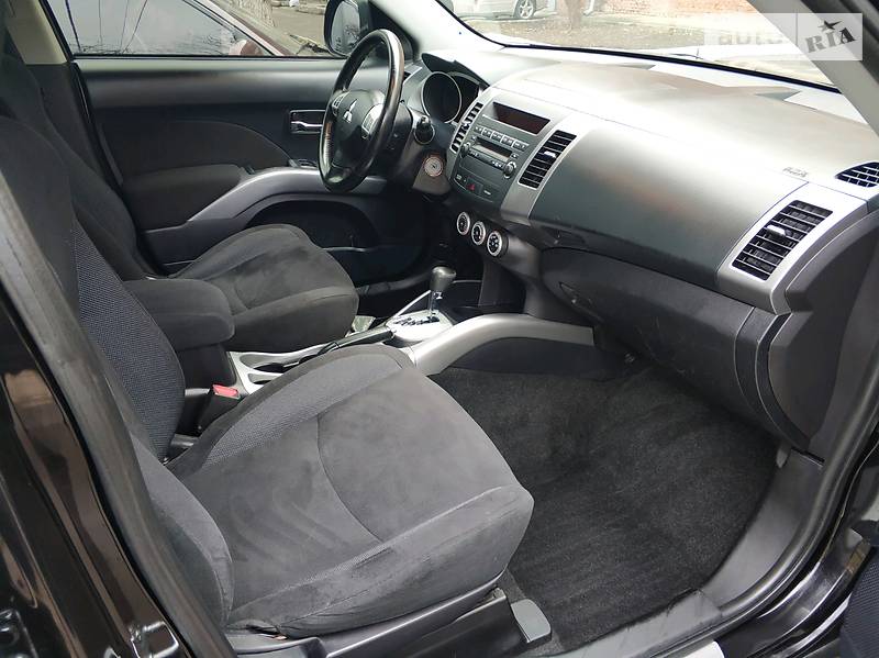Позашляховик / Кросовер Mitsubishi Outlander XL 2008 в Вінниці фото 9 Позашляховик / Кросовер Mitsubishi Outlander XL 2008 в Вінниці