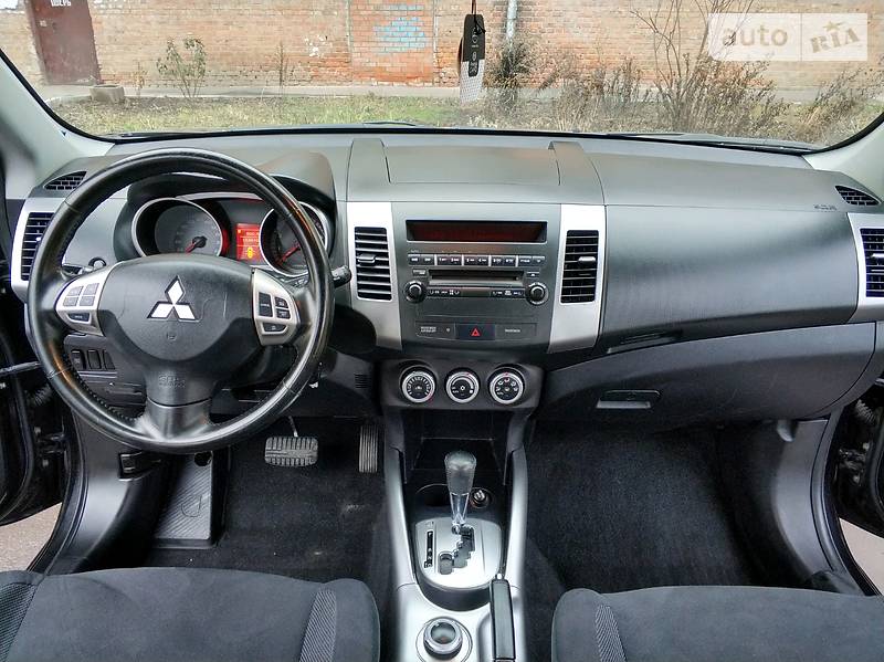 Позашляховик / Кросовер Mitsubishi Outlander XL 2008 в Вінниці фото 14 Позашляховик / Кросовер Mitsubishi Outlander XL 2008 в Вінниці