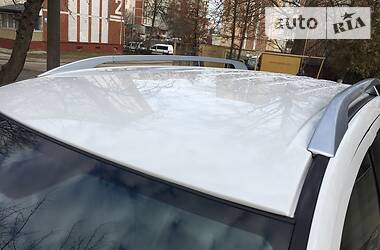 Позашляховик / Кросовер Mitsubishi Outlander XL 2010 в 