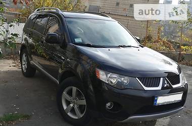 Позашляховик / Кросовер Mitsubishi Outlander XL 2008 в 