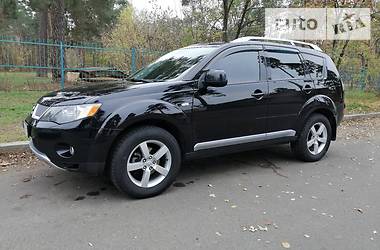 Позашляховик / Кросовер Mitsubishi Outlander XL 2008 в 