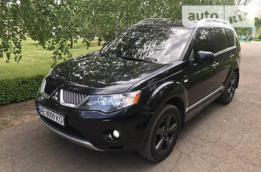 Внедорожник / Кроссовер Mitsubishi Outlander XL 2009 в Никополе