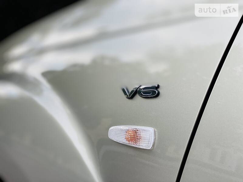 Позашляховик / Кросовер Mitsubishi Outlander XL 2008 в Кам'янському