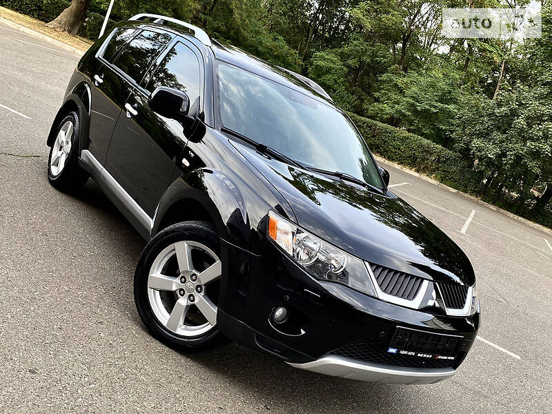 Позашляховик / Кросовер Mitsubishi Outlander XL 2009 в Одесі фото 9 Позашляховик / Кросовер Mitsubishi Outlander XL 2009 в Одесі