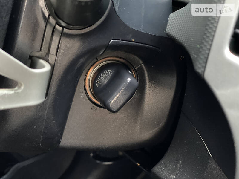 Позашляховик / Кросовер Mitsubishi Outlander XL 2009 в Одесі фото 30 Позашляховик / Кросовер Mitsubishi Outlander XL 2009 в Одесі