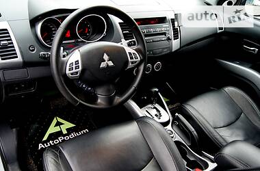 Внедорожник / Кроссовер Mitsubishi Outlander XL 2008 в Николаеве