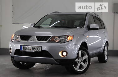 Позашляховик / Кросовер Mitsubishi Outlander XL 2009 в Трускавці