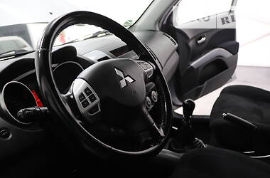 Позашляховик / Кросовер Mitsubishi Outlander XL 2009 в Трускавці