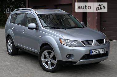 AUTO.RIA – Продам Митсубиси Аутлендер ХЛ 2008 (AM7323HE