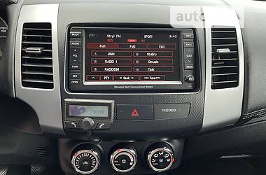 Внедорожник / Кроссовер Mitsubishi Outlander XL 2012 в 