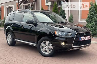 Внедорожник / Кроссовер Mitsubishi Outlander XL 2012 в 